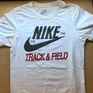 Nike vintage tee
